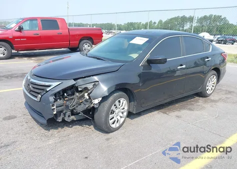 2013 Nissan Altima 2.5 S z USA, uszkodzony, nr VIN 1N4AL3AP9DN565970